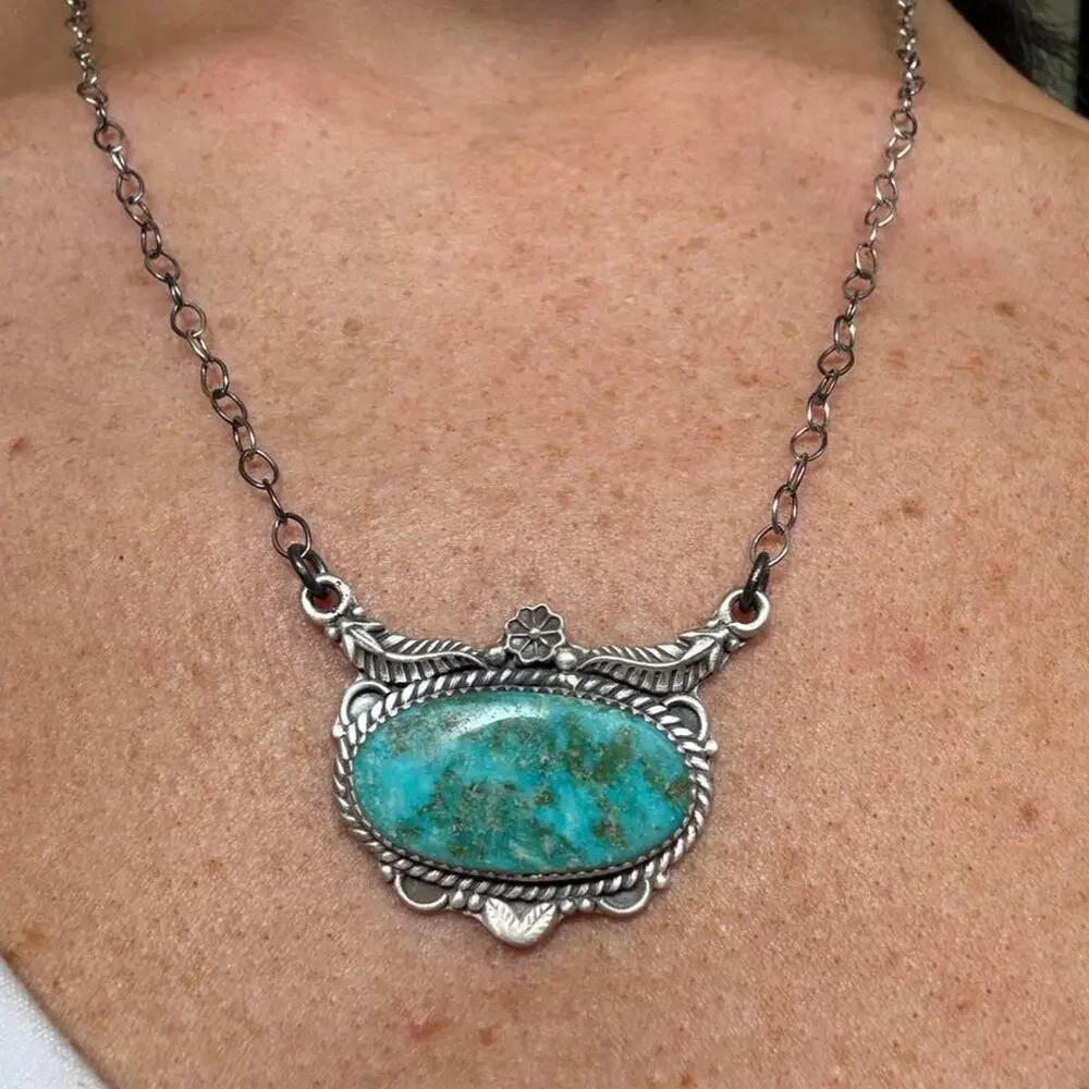 Stunning handmade catalina turquoise necklace